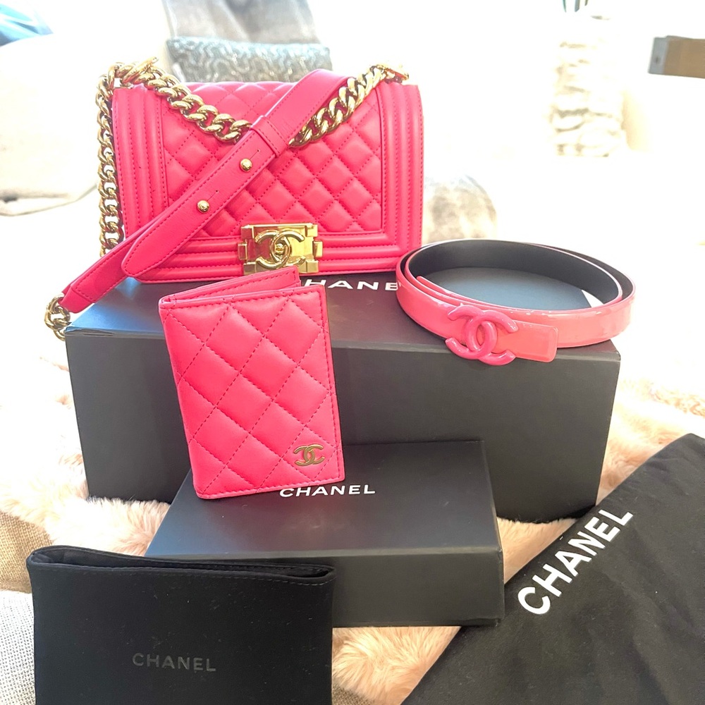 CHANEL Lambskin Quilted Card Holder Wallet Fuchsia - Picture 10 of 10
